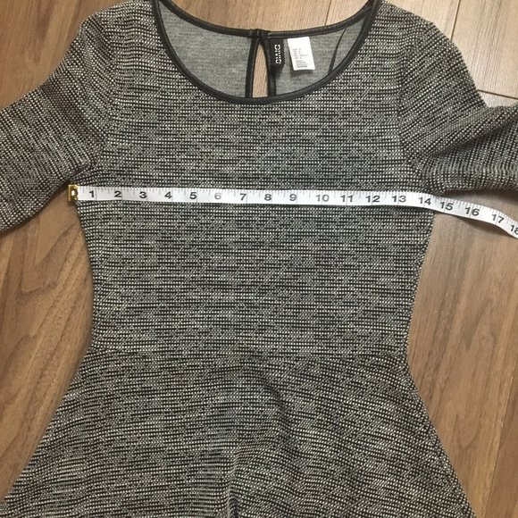 Divided by H&M Black tweed Skater Dress Leather M - Picture 9 of 10